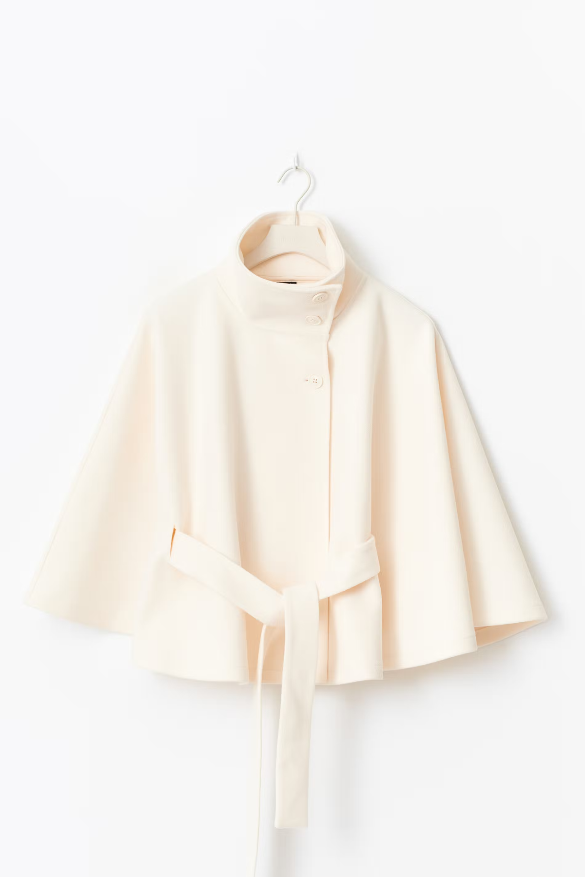 Sofía – Chaqueta capa con cinturón
