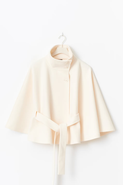Sofía – Chaqueta capa con cinturón